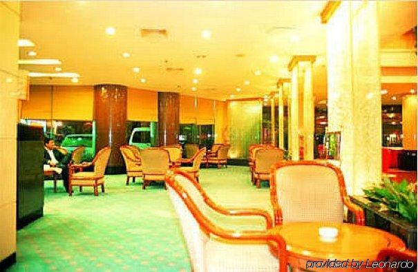 Crown Hotel Wuhan Interior photo